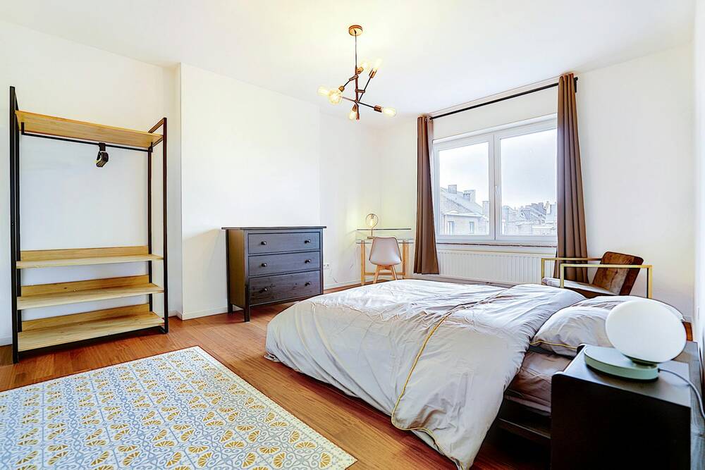 Appartement à louer à Charleroi 6000 625.00€ 1 chambres 315.00m² - annonce 82699