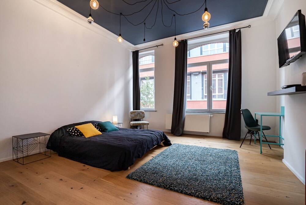 Appartement à louer à Charleroi 6000 750.00€ 1 chambres 160.00m² - annonce 1020128