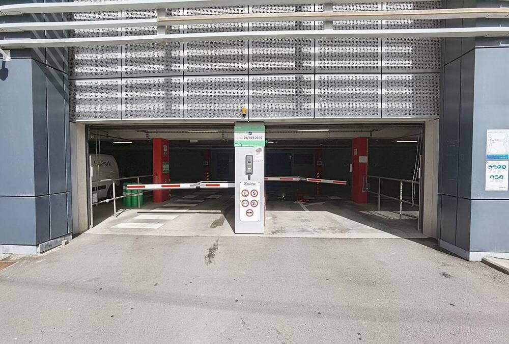 Parking / garage à louer à Charleroi 6000 29.00€  chambres m² - annonce 1362268