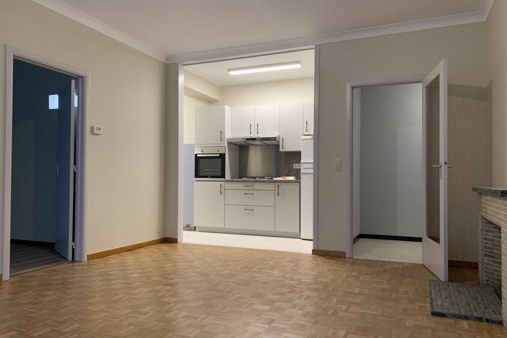 Appartement à  à Mons 7000 650.00€ 2 chambres 77.00m² - annonce 406451