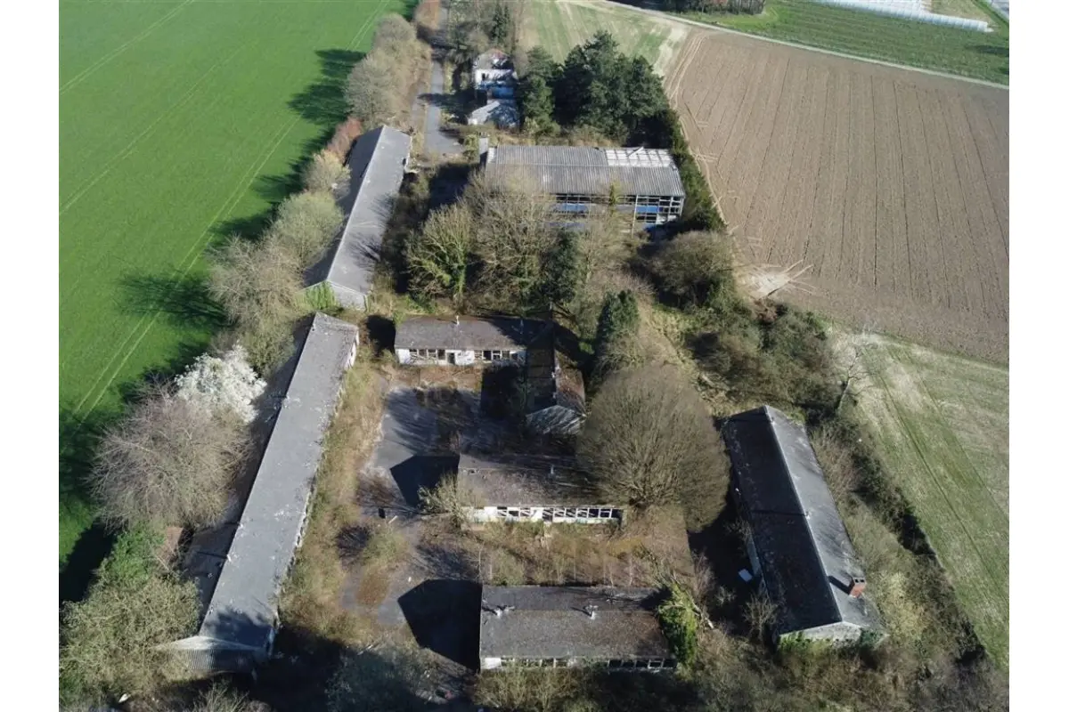 Terrain à vendre à Antoing 7640 350000.00€  chambres m² - annonce 3694