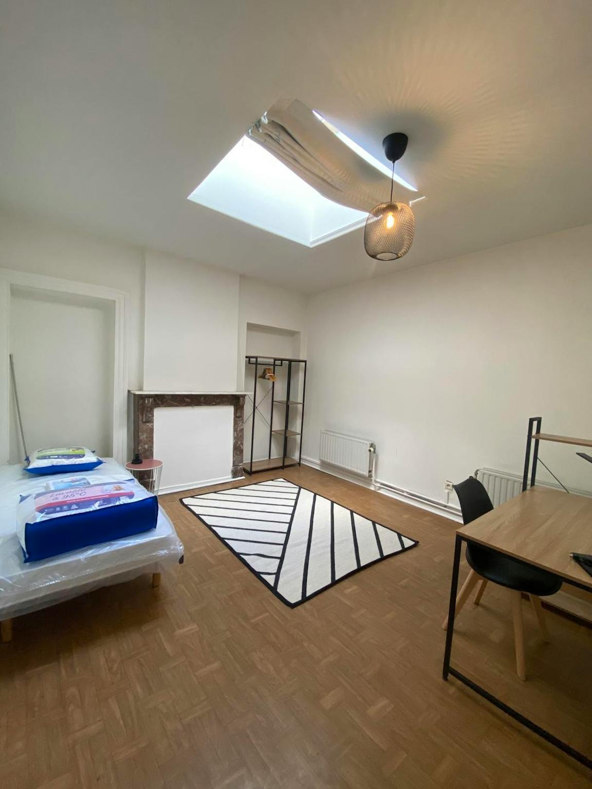 Appartement à louer à Charleroi 6000 360.00€ 1 chambres 180.00m² - annonce 342779