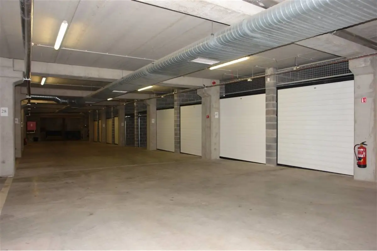Parking à vendre à Tournai 7500 115000.00€  chambres m² - annonce 747506