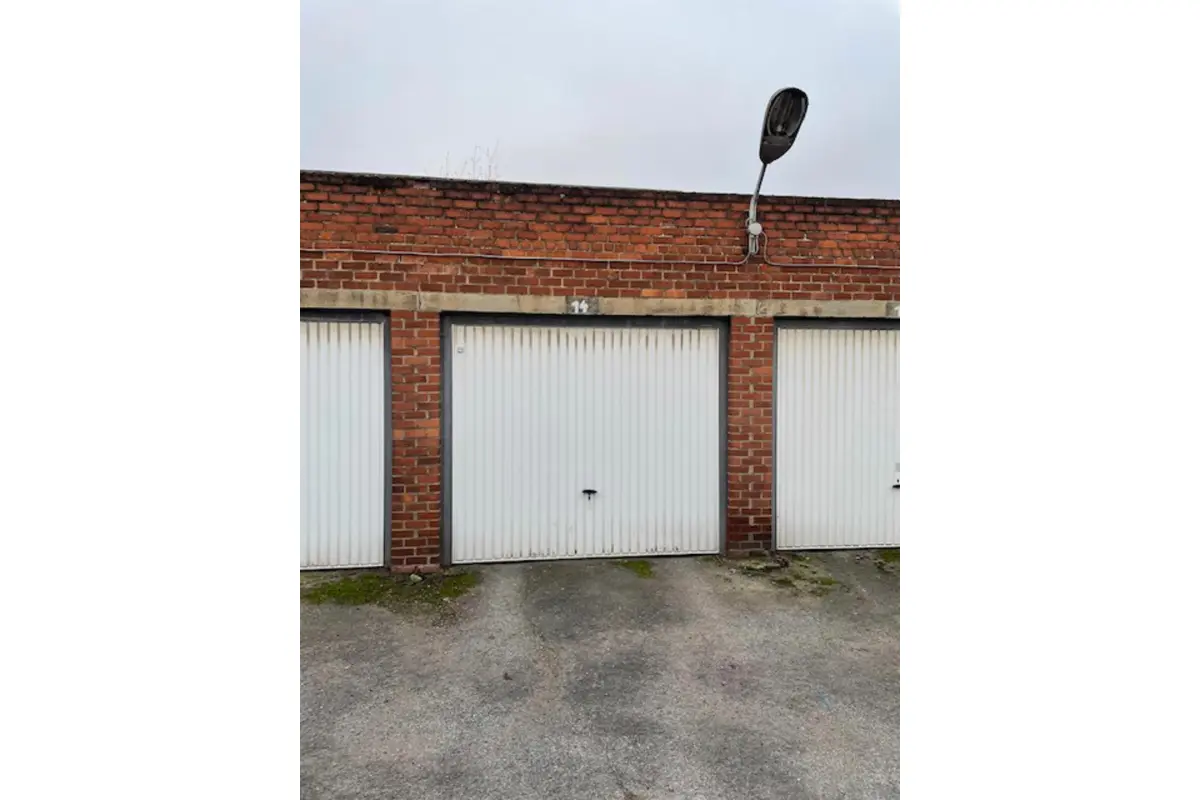 Box à vendre à Montignies-sur-Sambre 6061 13000.00€  chambres m² - annonce 8882