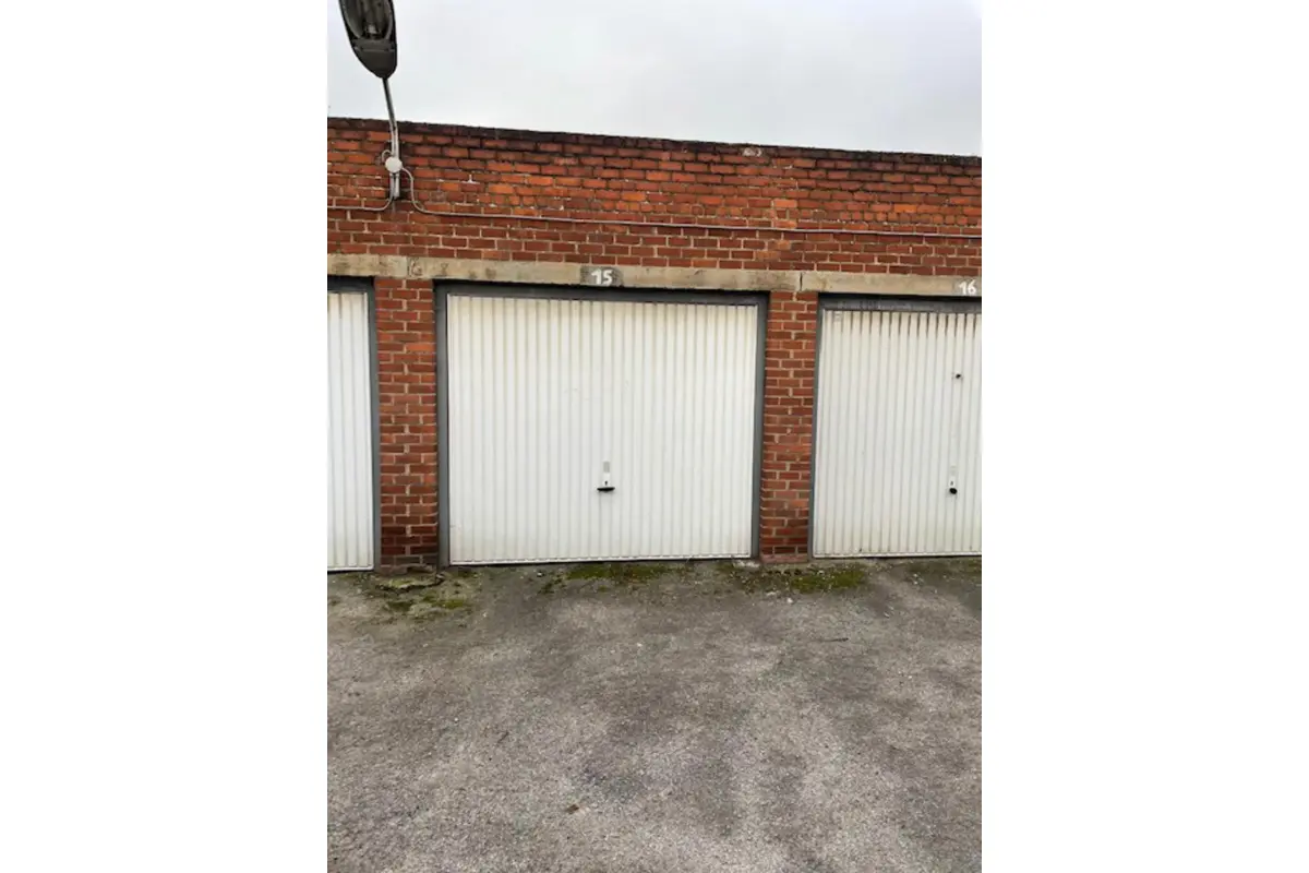 Box à vendre à Montignies-sur-Sambre 6061 13000.00€  chambres m² - annonce 8883