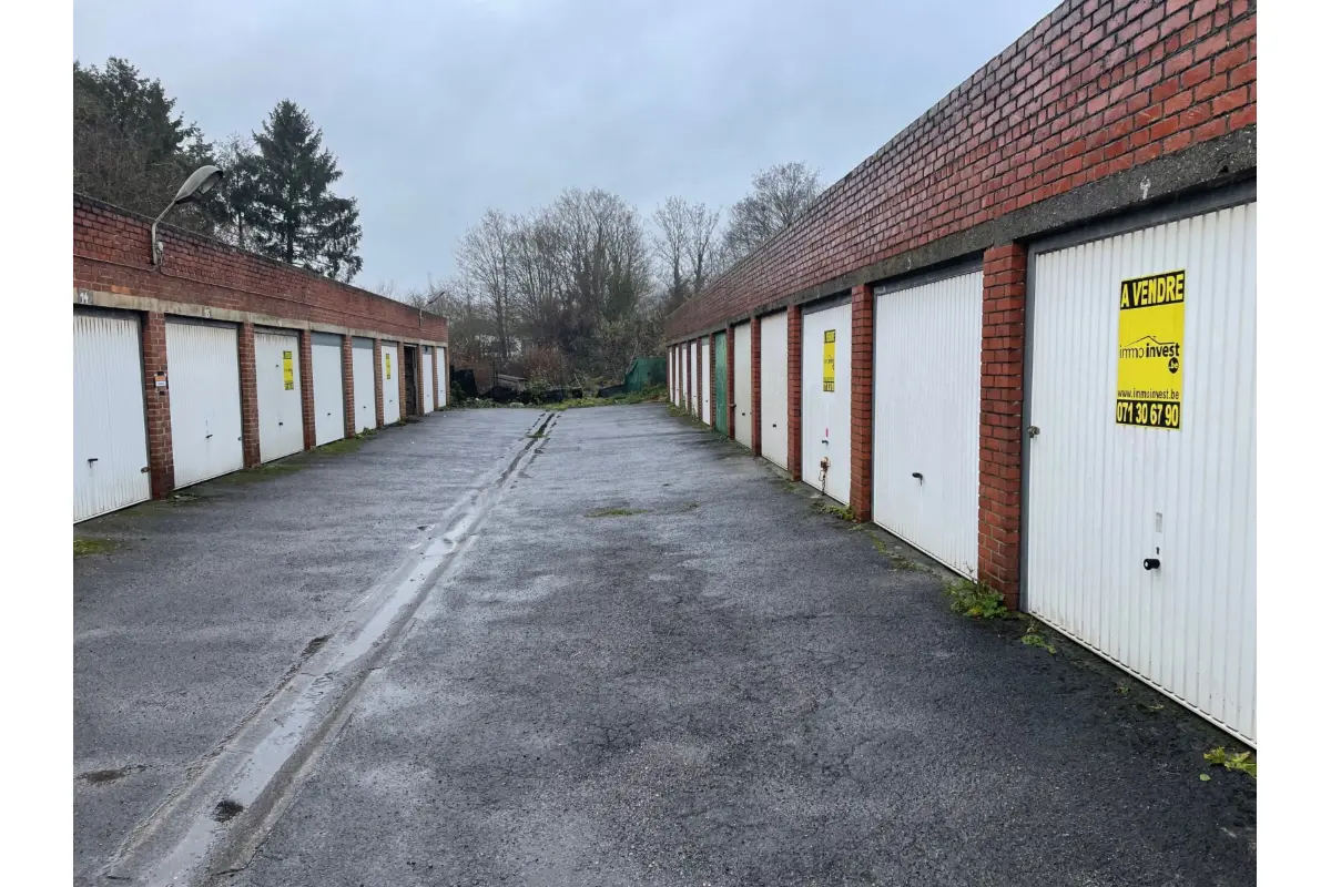 Box à vendre à Montignies-sur-Sambre 6061 13000.00€  chambres m² - annonce 8695