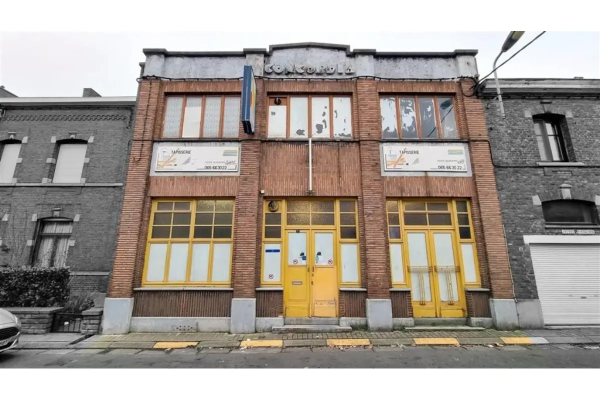 Commerce à vendre à La Bouverie 7080 150000.00€  chambres m² - annonce 8512