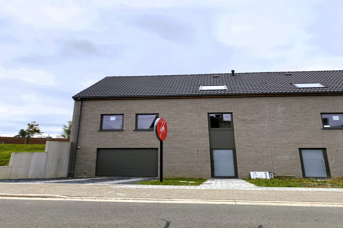 Maison à vendre à Bellecourt 7170 373334.00€ 3 chambres 185.84m² - annonce 9420