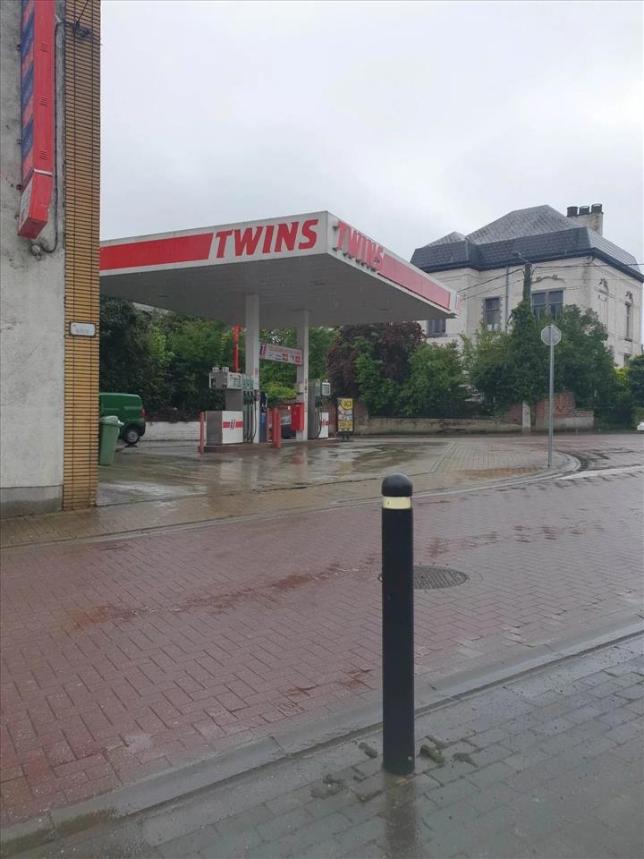 Commerce à vendre à Morlanwelz 7140 375000.00€ 0 chambres m² - annonce 12491