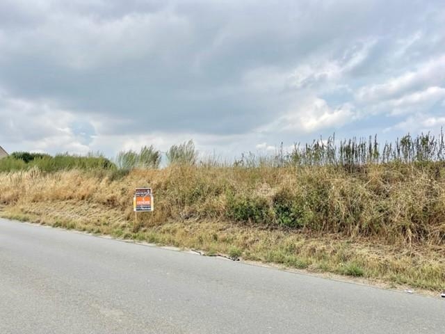 Terrain à bâtir à à Thieu 7070 85000.00€ chambres m² - annonce 15331