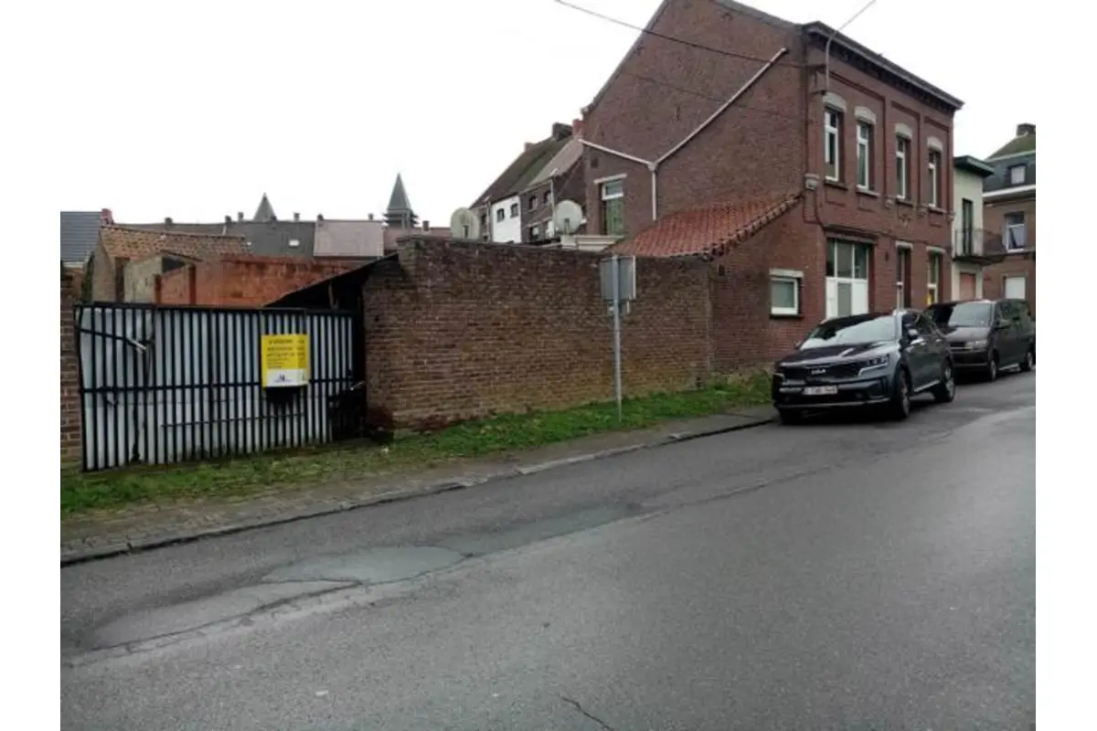 Maison à vendre à Jemappes 7012 240000.00€ 5 chambres m² - annonce 15440