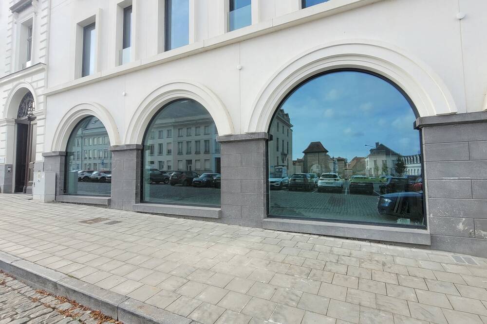 Commerce à vendre à Tournai 7500 578600.00€  chambres 263.00m² - annonce 1124879