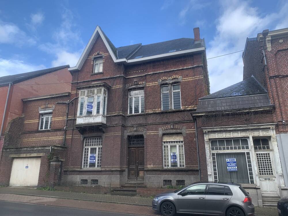 Maison à vendre à Courcelles 6180 349000.00€ 14 chambres m² - annonce 23007