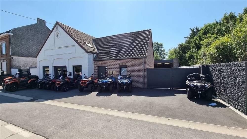 Immeuble de rapport - Immeuble à appartement à vendre à Solre-sur-Sambre 6560 695000.00€ 5 chambres 154.00m² - annonce 23917