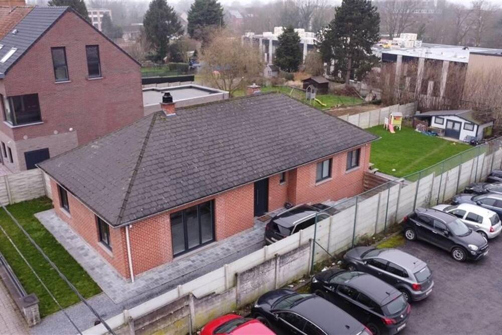 Maison à vendre à Leuze-en-Hainaut 7900 275000.00€ 3 chambres 122.00m² - annonce 1235149