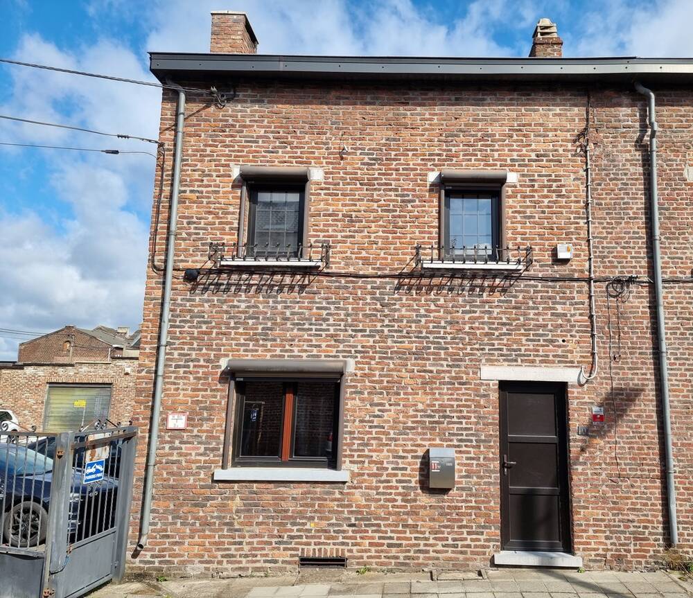Maison à vendre à Charleroi 6000 195000.00€ 3 chambres 135.00m² - annonce 1376626