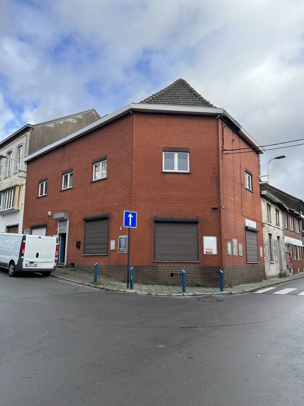 Immeuble mixte à vendre à Marchienne-au-Pont 6030 139000.00€ 3 chambres 152.00m² - annonce 1302487