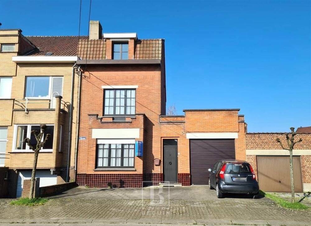 Maison à vendre à Leuze-en-Hainaut 7900 249000.00€ 3 chambres 190.00m² - annonce 1330942