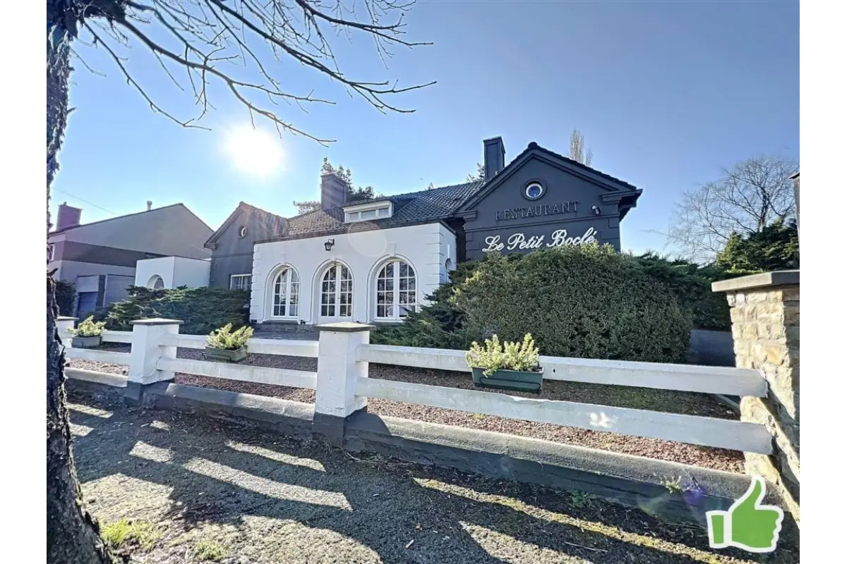 Commerce à vendre à Luingne 7700 640000.00€ 2 chambres 113.00m² - annonce 42580