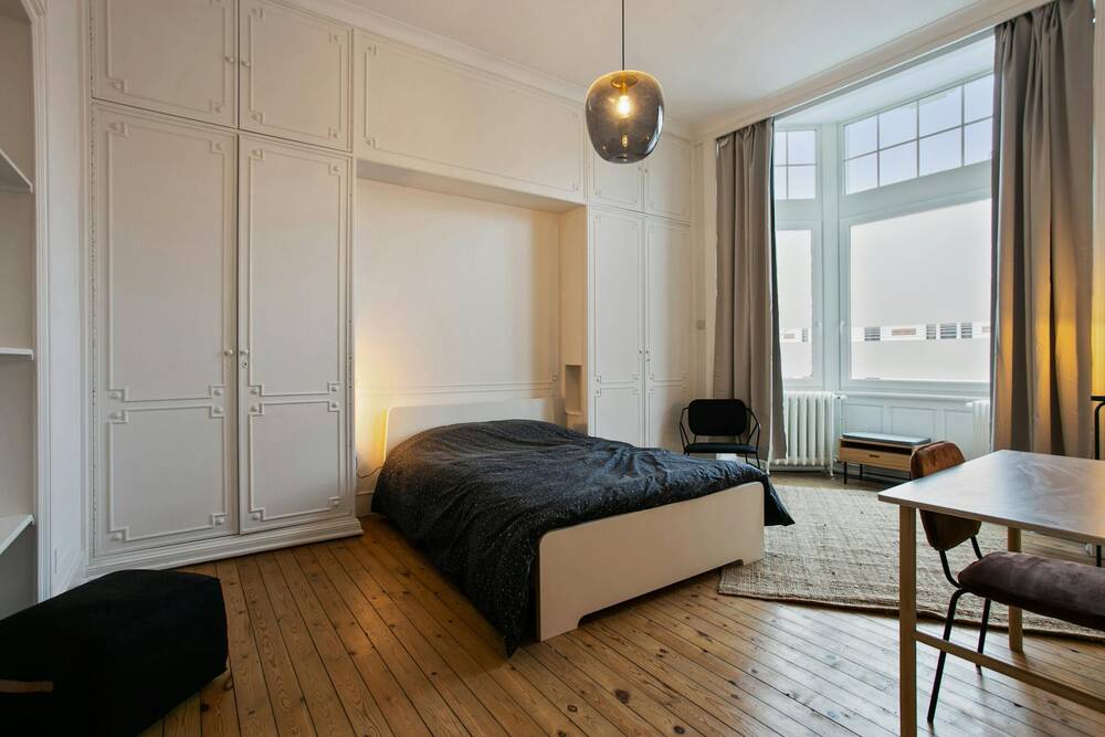 Appartement à louer à Charleroi 6000 645.00€  chambres 17.00m² - annonce 1338376