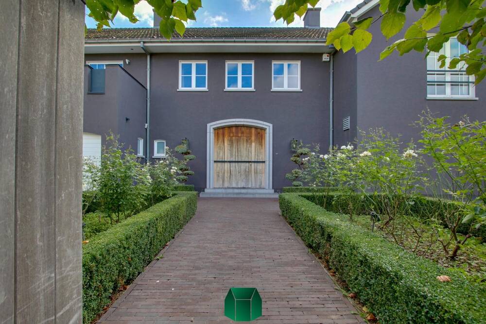 Villa à vendre à Tournai 7500 1900000.00€ 6 chambres 902.00m² - annonce 1337124
