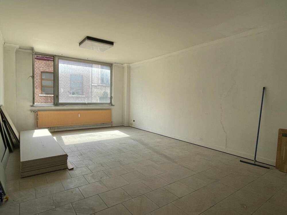 Appartement à vendre à Charleroi 6000 100000.00€ 1 chambres 98.00m² - annonce 1344820