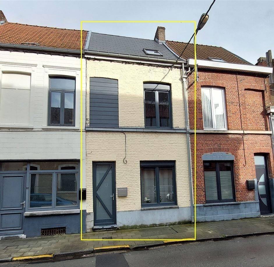Maison à vendre à Leuze-en-Hainaut 7900 200000.00€ 3 chambres 118.00m² - annonce 1345603