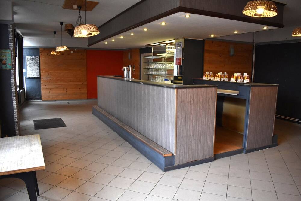 Commerce à vendre à Paturages 7340 110000.00€ chambres 190.00m² - annonce 49773