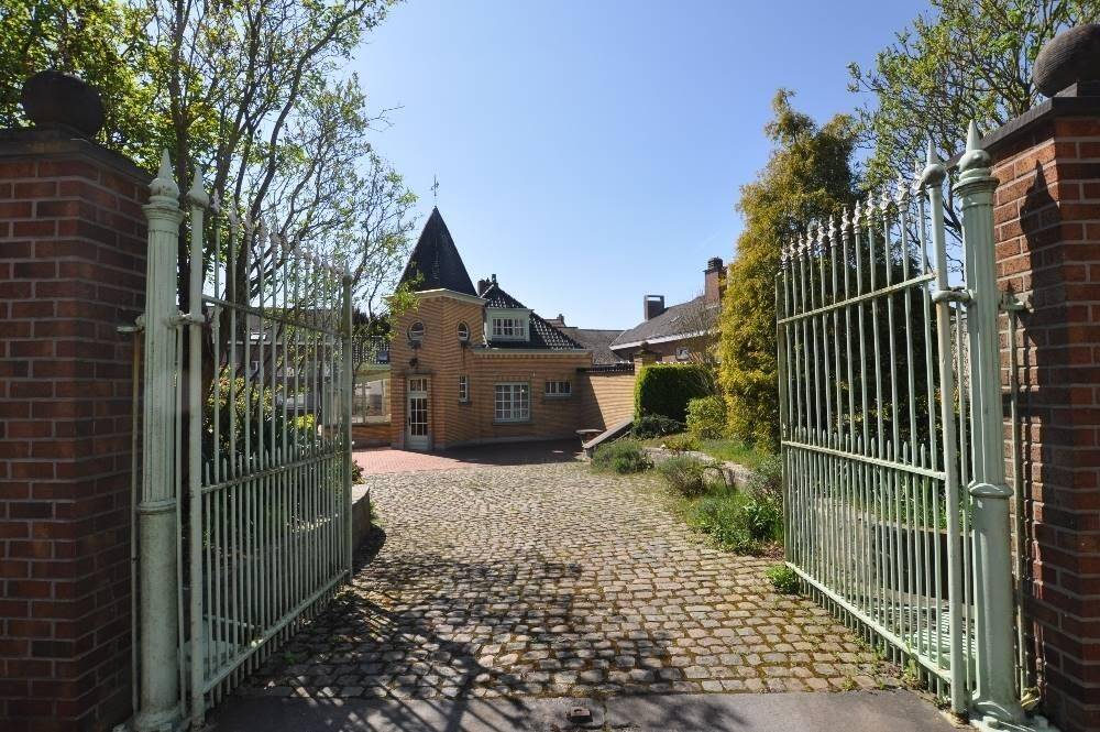 Maison de maître à vendre à Braine-le-Comte 7090 375000.00€ 4 chambres 233.00m² - annonce 1383124