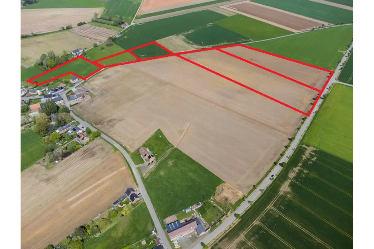 Terrain à vendre à Chièvres 7950 300000.00€  chambres m² - annonce 63597