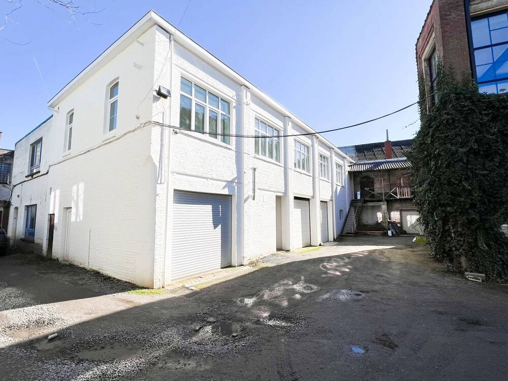 Commerce à vendre à Braine-le-Comte 7090 549000.00€ chambres 500.00m² - annonce 73790
