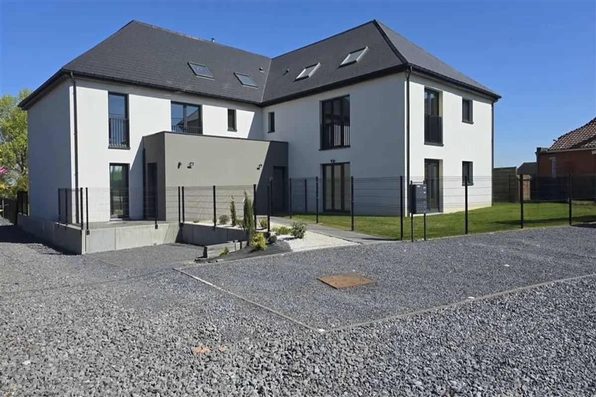 Rez-de-chaussée à vendre à Mons 7000 232750.00€ 2 chambres 99.00m² - annonce 102592