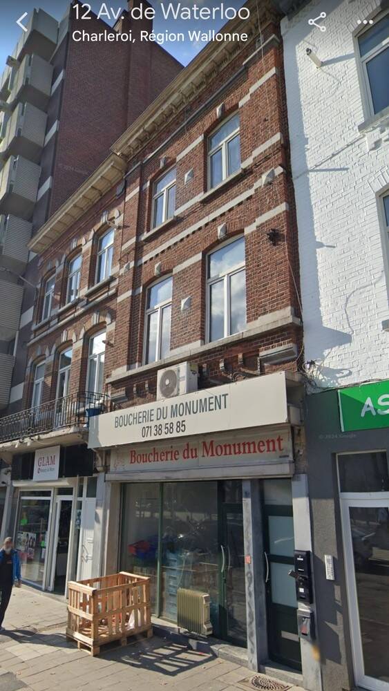 Immeuble de rapport - Immeuble à appartement à vendre à Charleroi 6000 370000.00€  chambres 260.00m² - annonce 103945