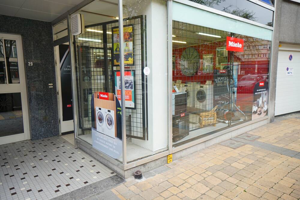Commerce à à Charleroi 6000 79000.00€ chambres 85.00m² - annonce 112486