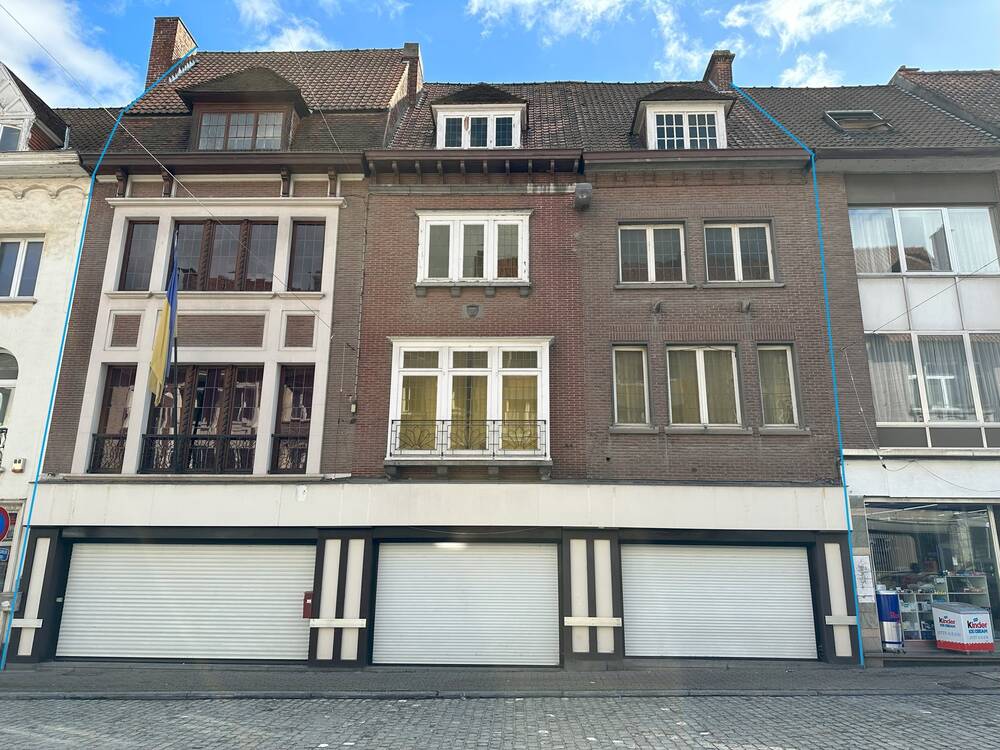Immeuble mixte à vendre à Tournai 7500 750000.00€ 8 chambres 945.00m² - annonce 136226