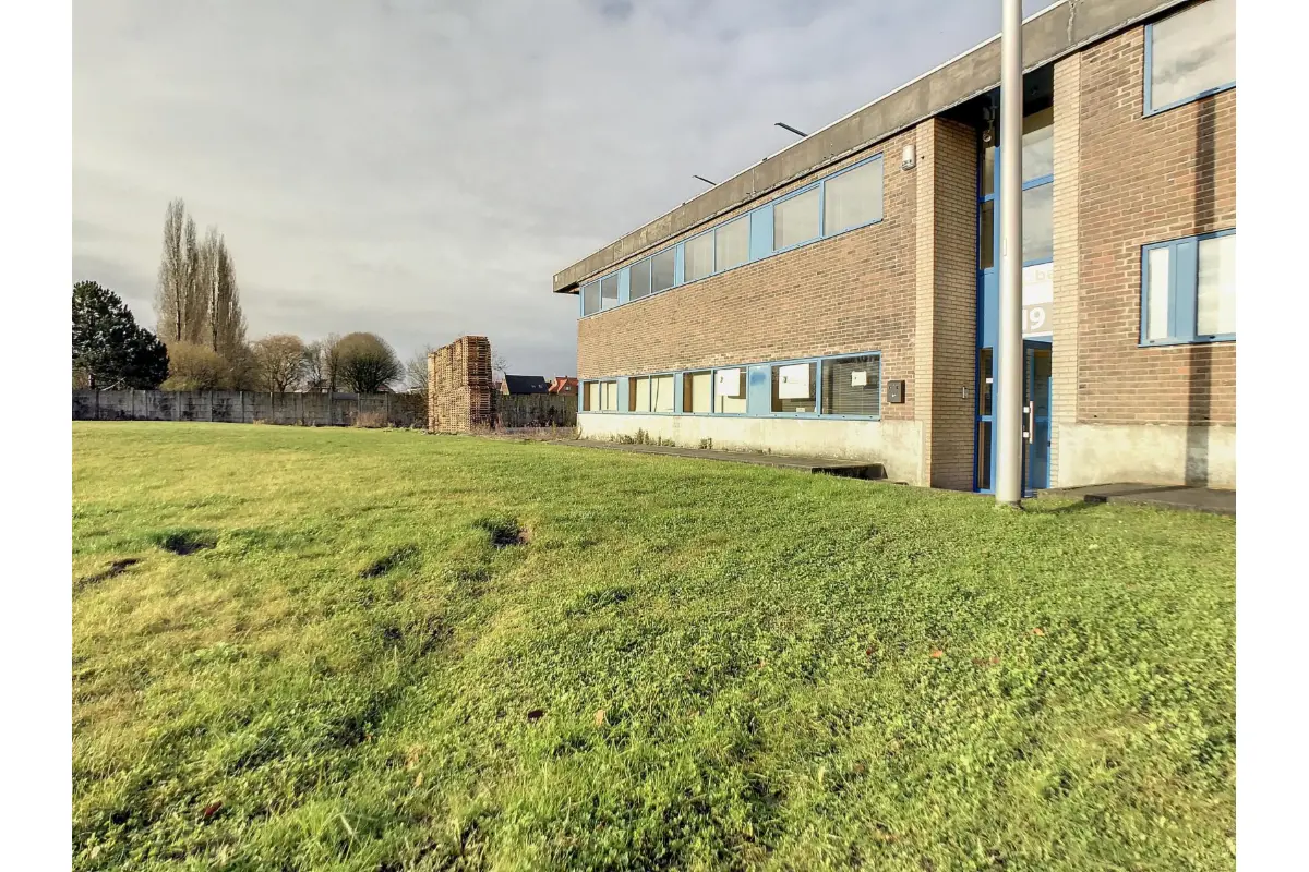 Commerce à louer à Mouscron 7700 1950.00€  chambres m² - annonce 156038