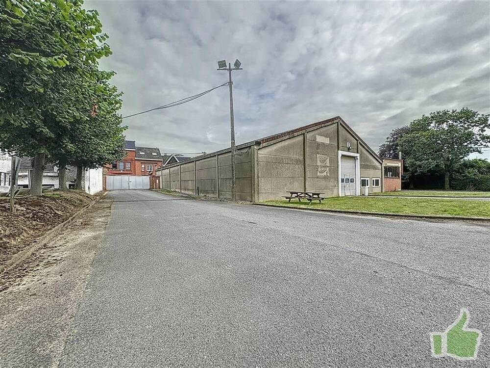 Commerce à louer à Mouscron 7700 2750.00€ chambres 735.00m² - annonce 169723