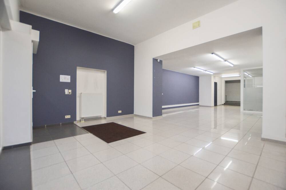 Commerce à louer à Marcinelle 6001 1000.00€ chambres 100.00m² - annonce 196084