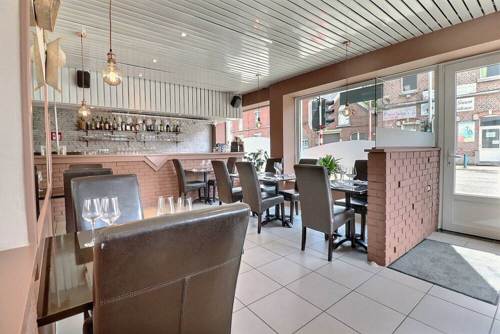 Commerce à vendre à Mont-sur-Marchienne 6032 50000.00€ chambres 150.00m² - annonce 221836