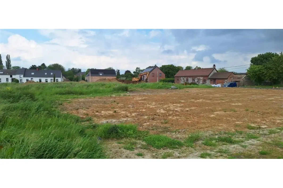Terrain à bâtir à vendre à Cambron-Saint-Vincent 7870 115000.00€  chambres m² - annonce 222290
