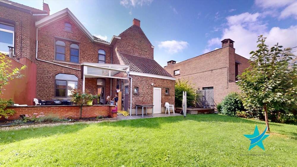Maison à vendre à Haine-Saint-Paul 7100 274000.00€ 3 chambres 132.00m² - annonce 377607