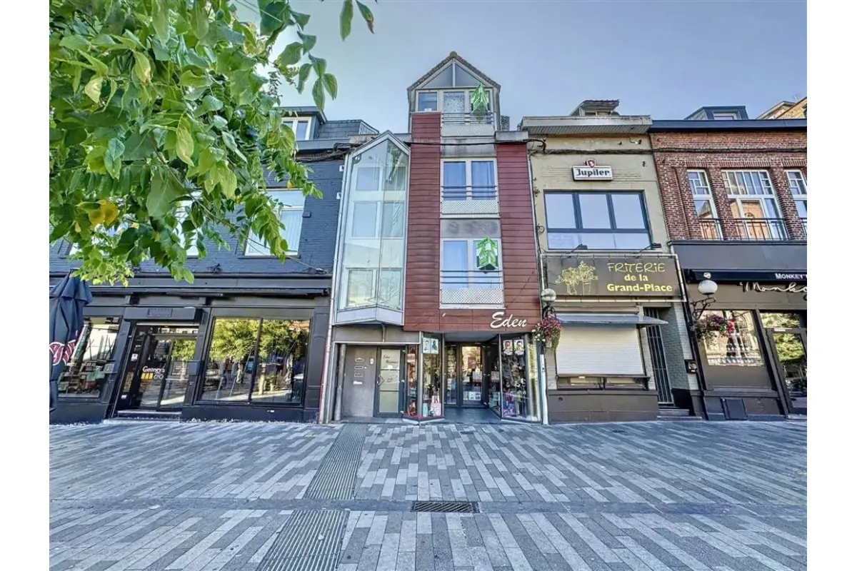Immeuble de rapport - Immeuble à appartement à vendre à Mouscron 7700 425000.00€ 5 chambres m² - annonce 246126