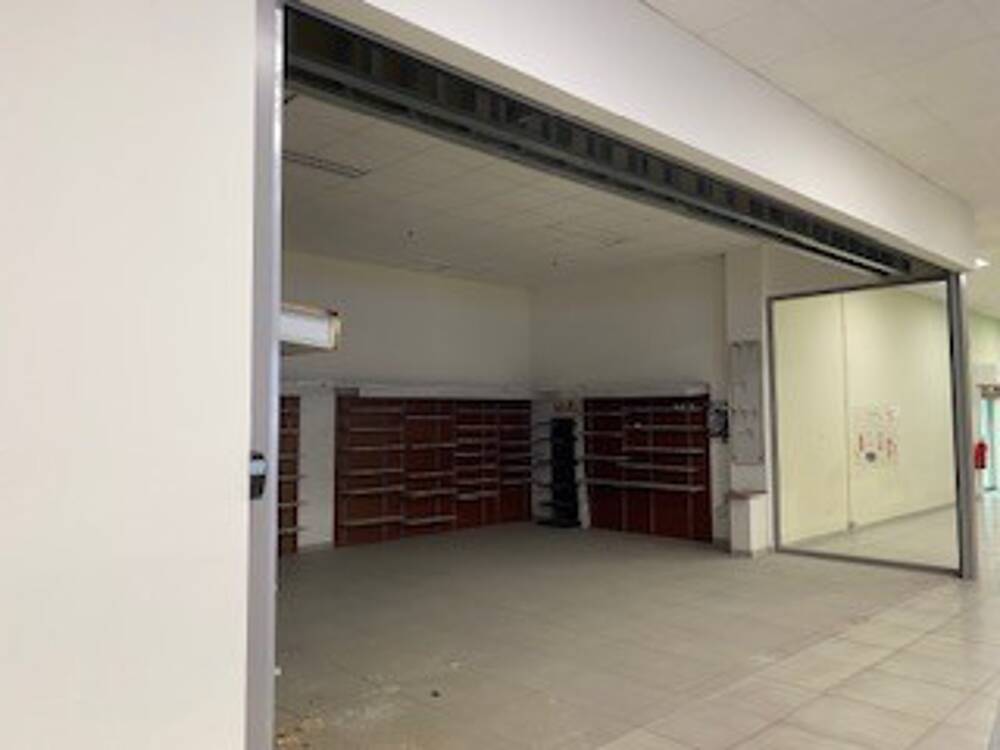 Commerce à louer à Mouscron 7700 1000.00€ chambres 53.00m² - annonce 257302