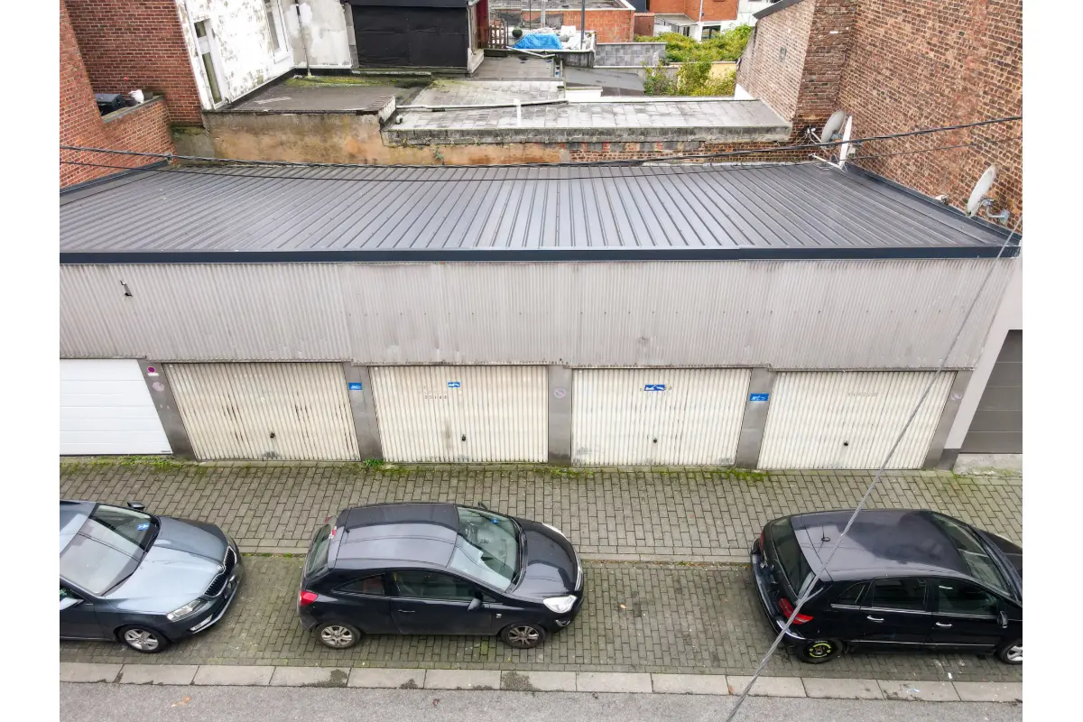 Box à vendre à La Louvière 7100 100000.00€  chambres m² - annonce 308976
