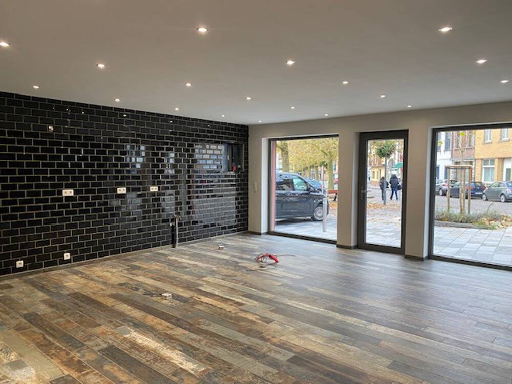 Commerce à louer à Morlanwelz 7140 1000.00€ chambres 90.00m² - annonce 311051