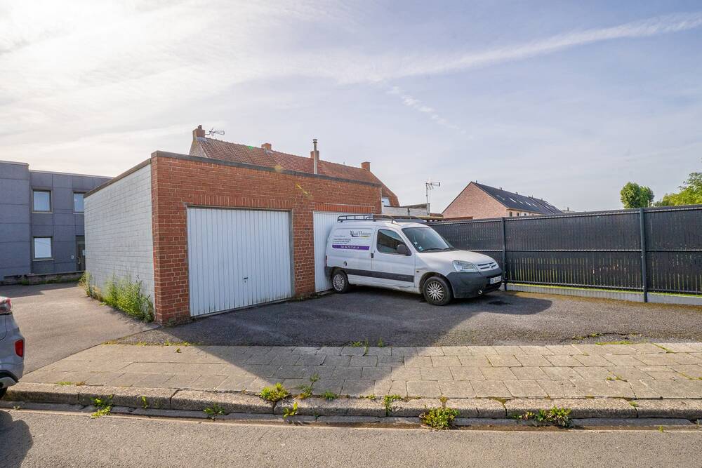 Parking / garage à vendre à Herseaux 7712 49000.00€ chambres m² - annonce 334835