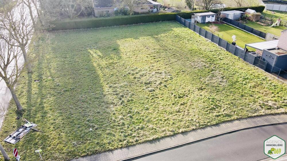Terrain à vendre à Barry 7534 80000.00€ chambres m² - annonce 335084