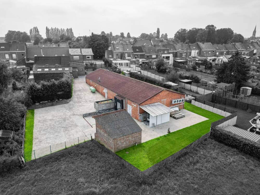 Commerce à vendre à Luingne 7700 415000.00€  chambres 1415.00m² - annonce 335291