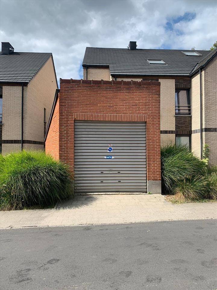 Parking / garage à vendre à Petit-Enghien 7850 21000.00€ chambres m² - annonce 340112