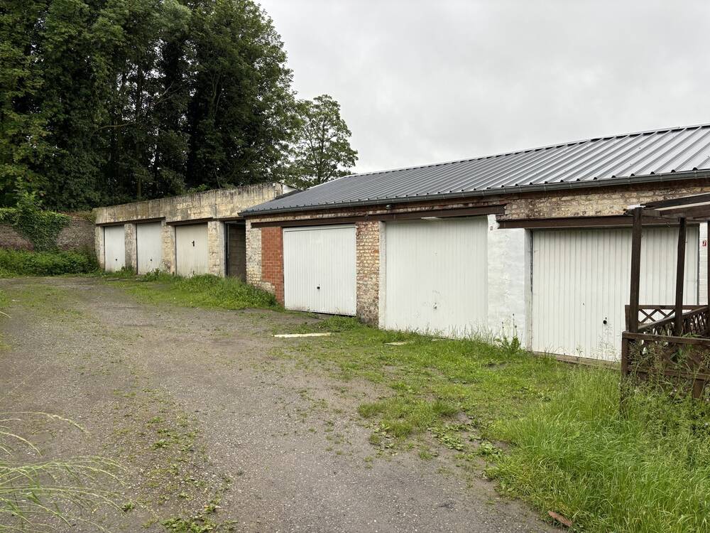 Parking / garage à vendre à La Hestre 7170 15000.00€ chambres m² - annonce 340772